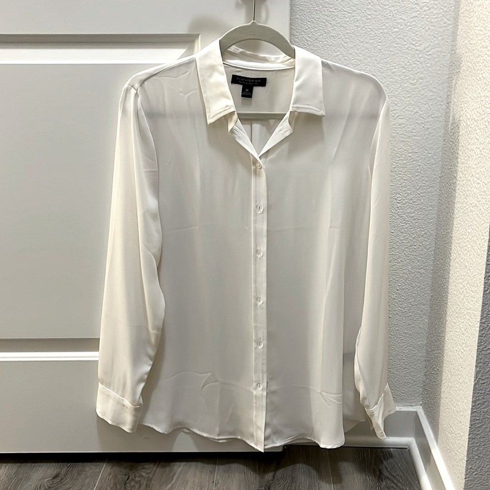 Banana Republic Women’s Blouse Dillon Classic Fit